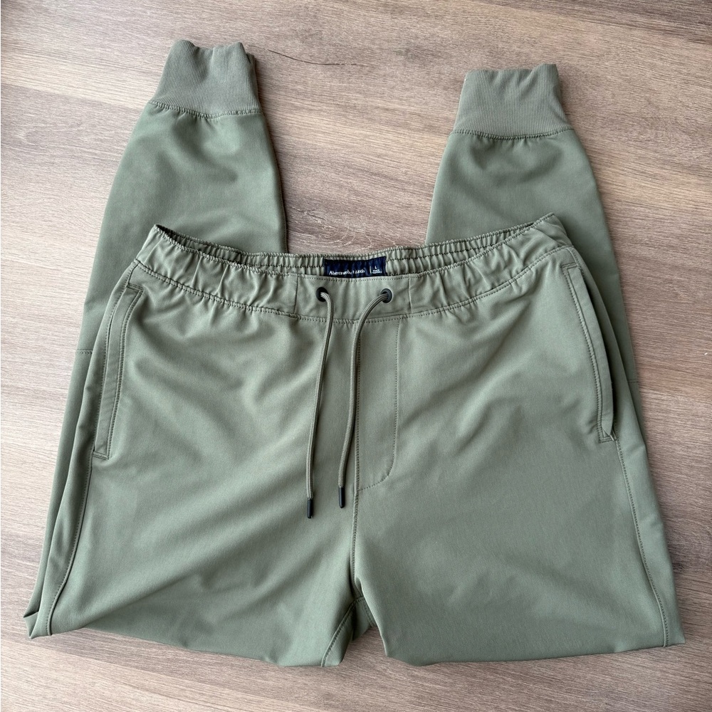 Abercrombie & Fitch Pants
